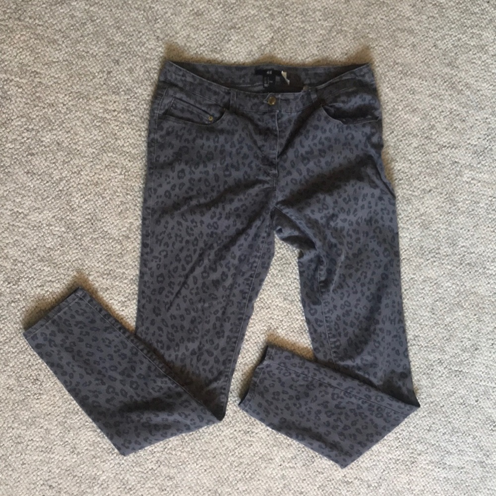 8/$25💐🌸🌺H&M skinny leg  pants